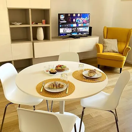 The Unique Loft Maqueda - In The Centre Apartment Palermo