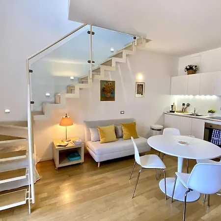The Unique Loft Maqueda - In The Centre Apartment *